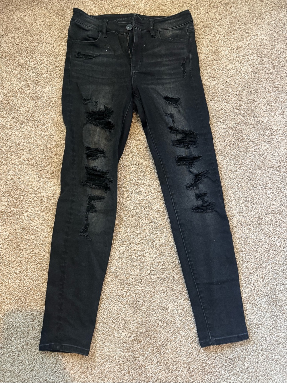 American Eagle Outfitters Black Distressed Women's Skinny Jeans
